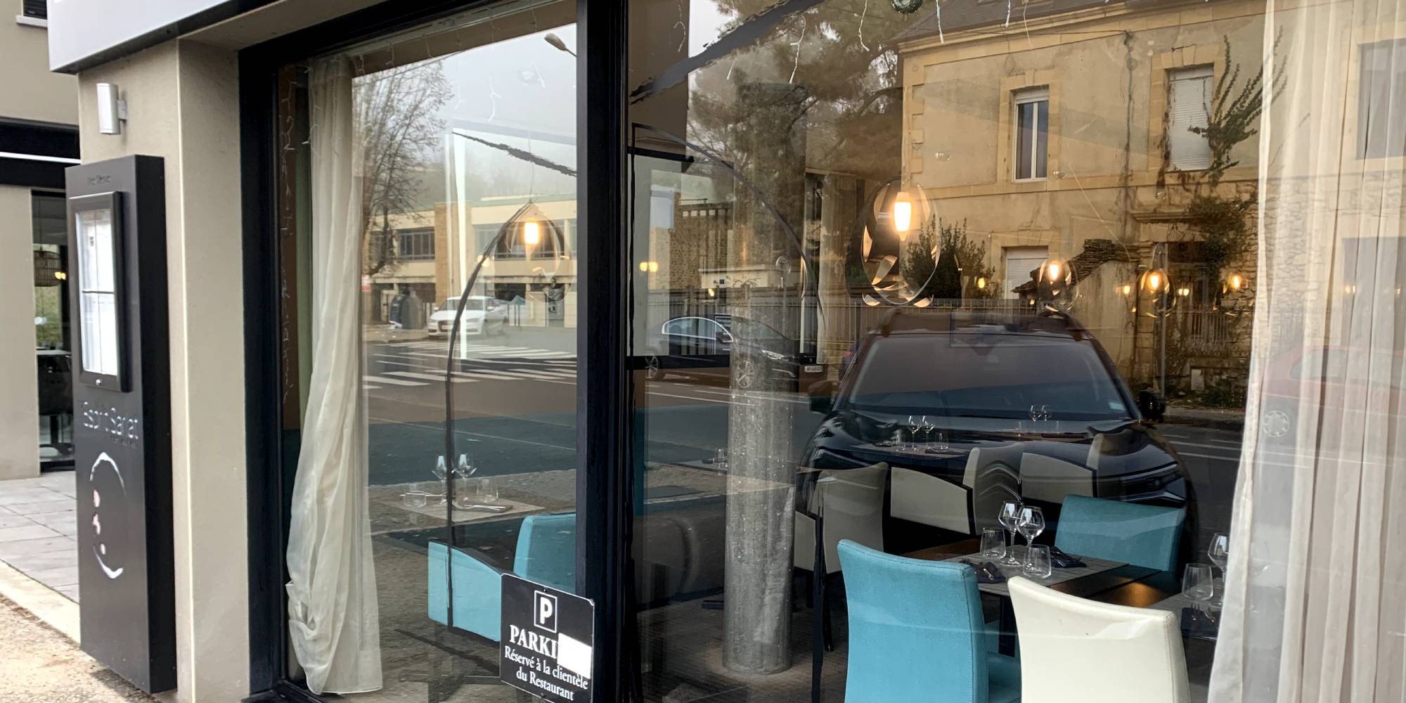 Vitrine de restaurant Sarlat la Canéda